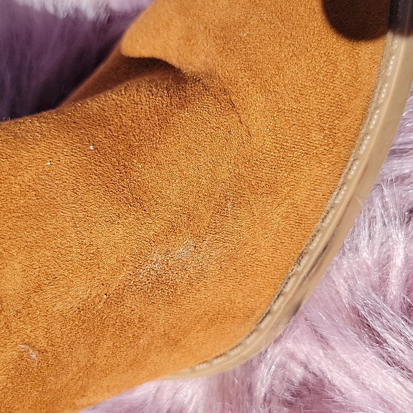 The "it" fall boot. - Picture 6 of 6